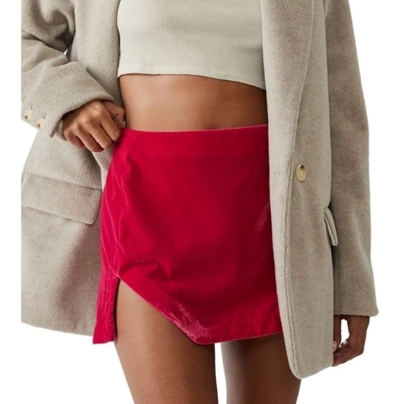 NWT Free People Annalise VelvetSkirt in Pink Phenom - Picture 1 of 5